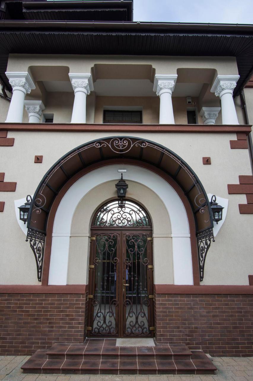 Vila Turistica Tosca Regal Bákó Kültér fotó